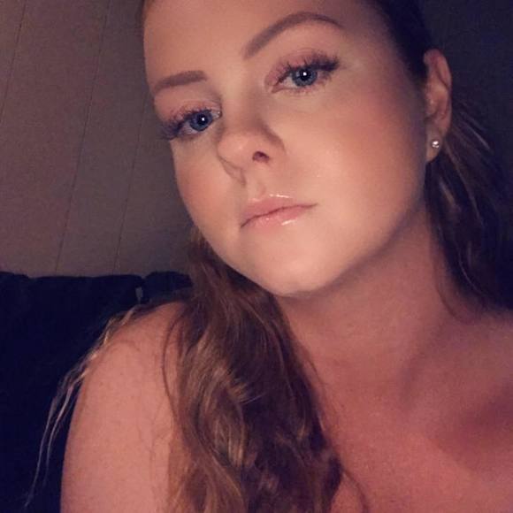 Meet your Posher, Mariah - Picture 1 of 1